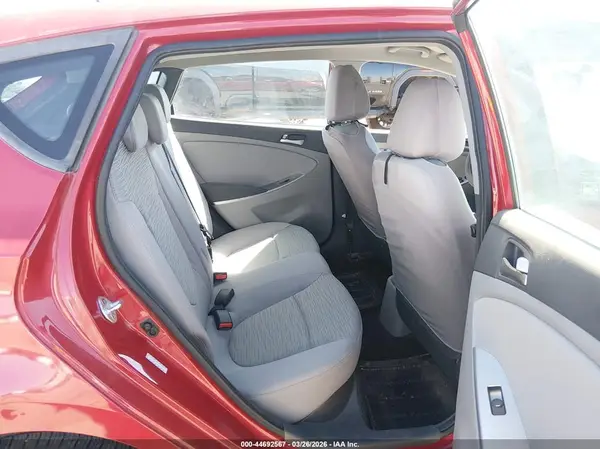 KMHCT5AE1HU350930 2017 HYUNDAI ACCENT - Image 8