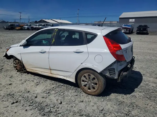 KMHCT5AE1HU353004 2017 HYUNDAI ACCENT - Image 2