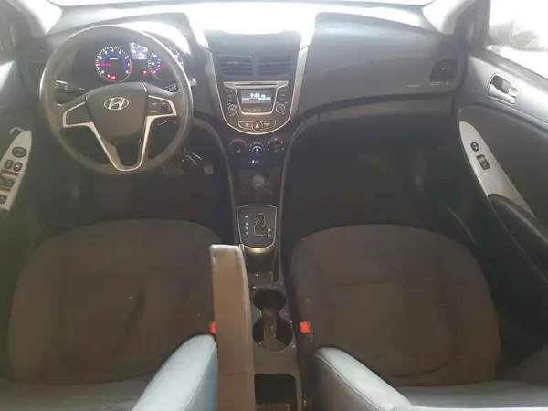 KMHCT5AE1HU353942 2017 HYUNDAI ACCENT - Image 8