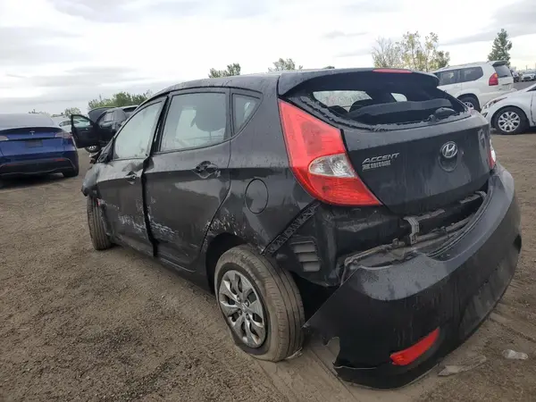 KMHCT5AE1HU360874 2017 HYUNDAI ACCENT - Image 2