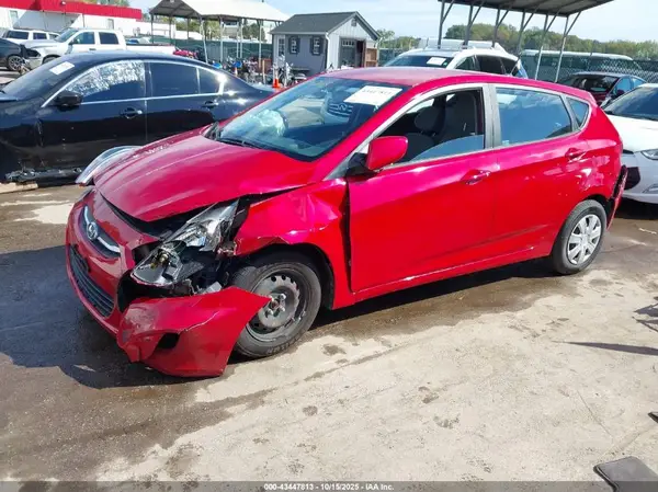 KMHCT5AE2GU239298 2016 HYUNDAI ACCENT - Image 2