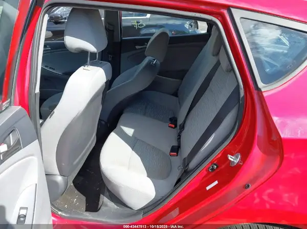 KMHCT5AE2GU239298 2016 HYUNDAI ACCENT - Image 8