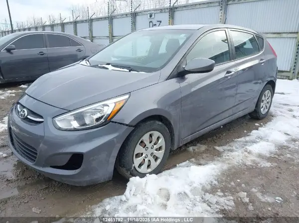 KMHCT5AE2GU239480 2016 HYUNDAI ACCENT - Image 2