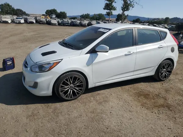 KMHCT5AE2GU242184 2016 HYUNDAI ACCENT - Image 1