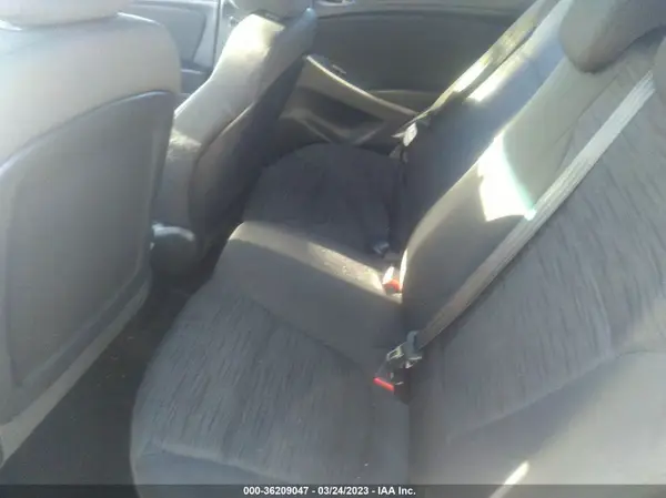 KMHCT5AE2GU244291 2016 HYUNDAI ACCENT - Image 8