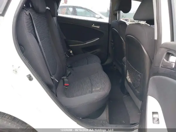KMHCT5AE2GU248731 2016 HYUNDAI ACCENT - Image 8