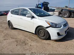 KMHCT5AE2GU249460 2016 HYUNDAI ACCENT