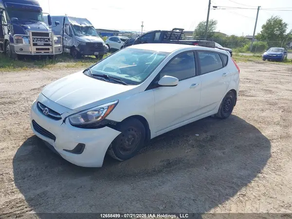 KMHCT5AE2GU249460 2016 HYUNDAI ACCENT - Image 2