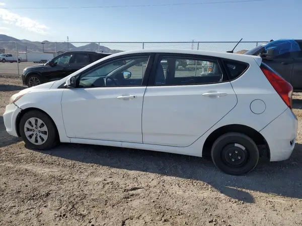 KMHCT5AE2GU251483 2016 HYUNDAI ACCENT - Image 2