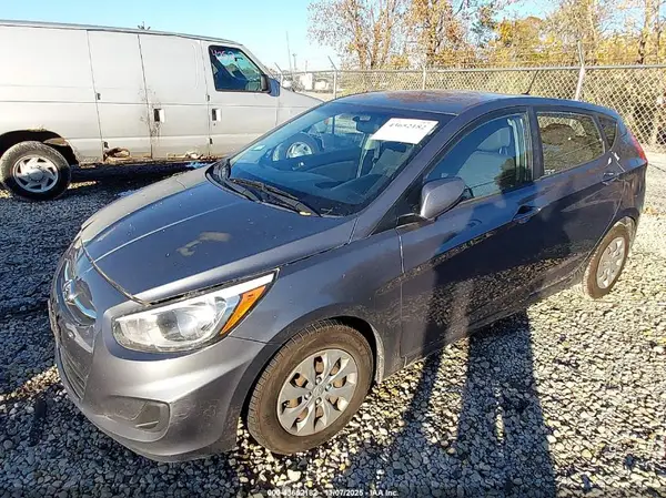 KMHCT5AE2GU255470 2016 HYUNDAI ACCENT - Image 2