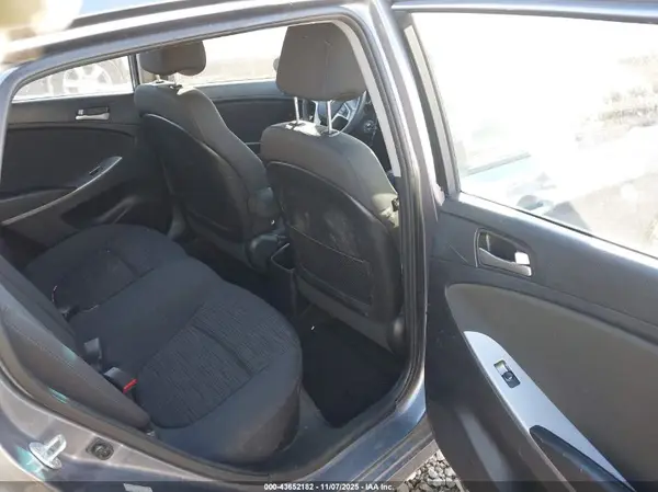 KMHCT5AE2GU255470 2016 HYUNDAI ACCENT - Image 8