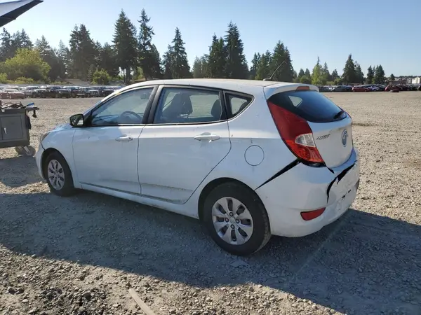 KMHCT5AE2GU257252 2016 HYUNDAI ACCENT - Image 2