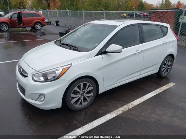 KMHCT5AE2GU269563 2016 HYUNDAI ACCENT - Image 2