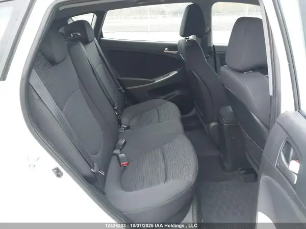 KMHCT5AE2GU269563 2016 HYUNDAI ACCENT - Image 8