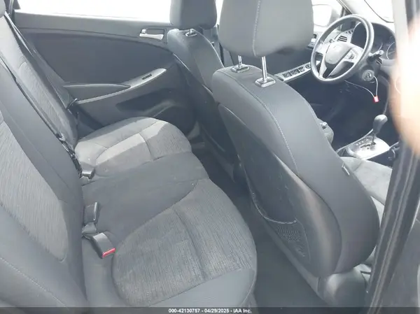KMHCT5AE2GU278148 2016 HYUNDAI ACCENT - Image 8