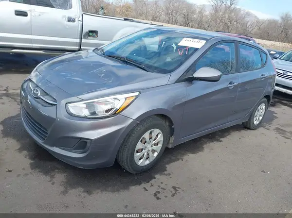 KMHCT5AE2GU280451 2016 HYUNDAI ACCENT - Image 2