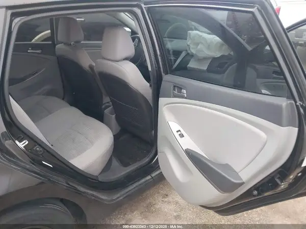 KMHCT5AE2GU282958 2016 HYUNDAI ACCENT - Image 8