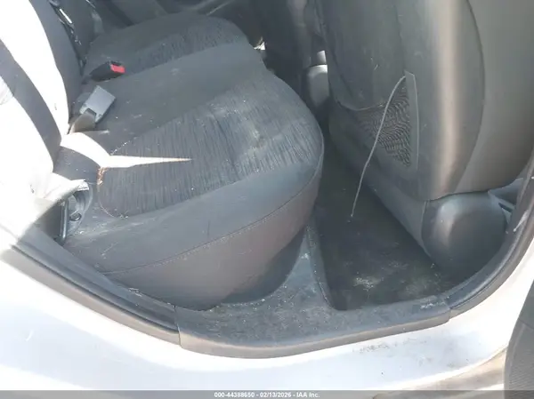 KMHCT5AE2GU286511 2016 HYUNDAI ACCENT - Image 8