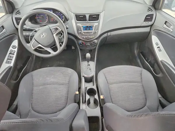 KMHCT5AE2HU299681 2017 HYUNDAI ACCENT - Image 8