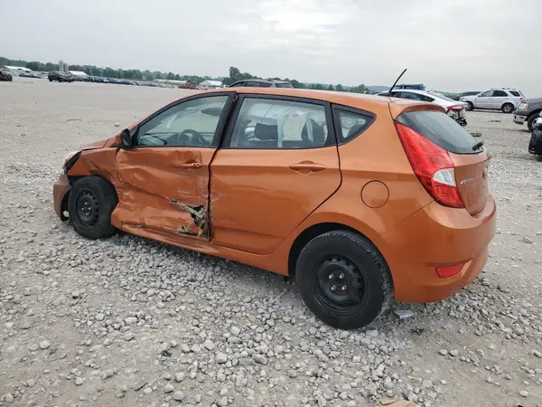KMHCT5AE2HU305026 2017 HYUNDAI ACCENT - Image 2