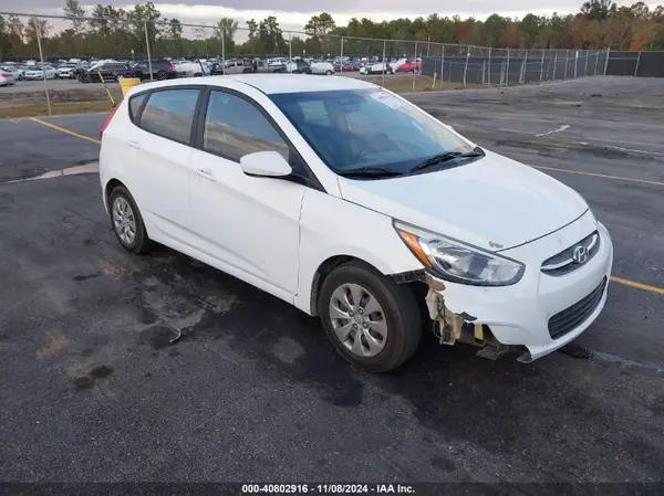 KMHCT5AE2HU315037 2017 HYUNDAI ACCENT - Image 1