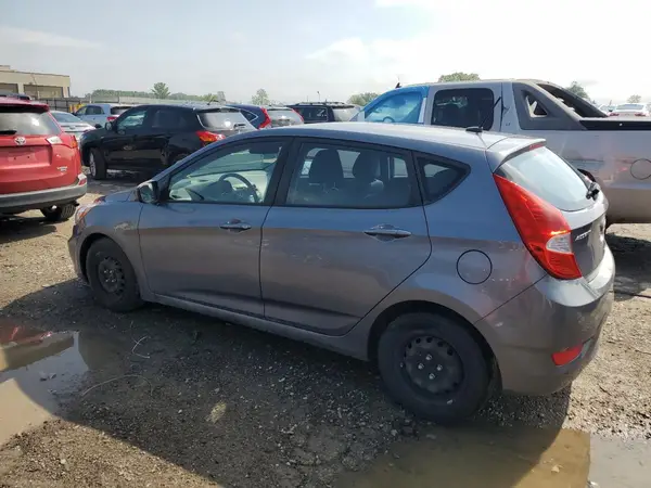 KMHCT5AE2HU324112 2017 HYUNDAI ACCENT - Image 2