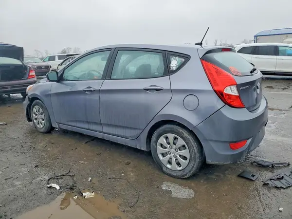KMHCT5AE2HU325373 2017 HYUNDAI ACCENT - Image 2
