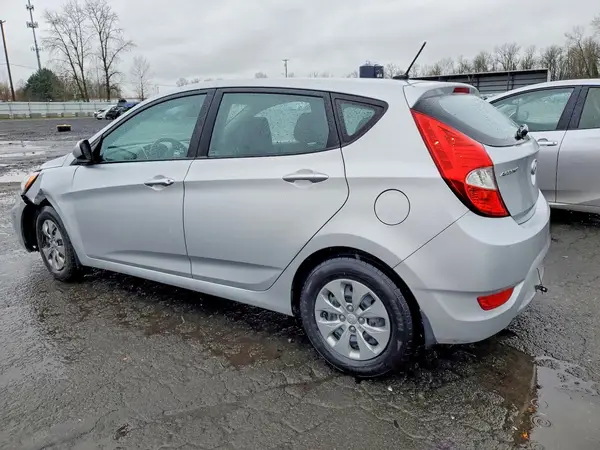 KMHCT5AE2HU327267 2017 HYUNDAI ACCENT - Image 2