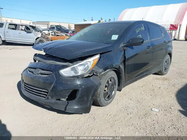 KMHCT5AE2HU331836 2017 HYUNDAI ACCENT - Image 2