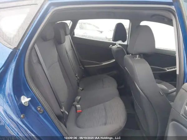 KMHCT5AE2HU335868 2017 HYUNDAI ACCENT - Image 8