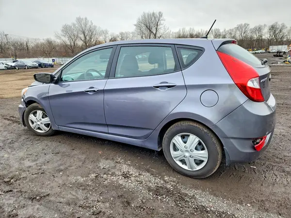 KMHCT5AE2HU336325 2017 HYUNDAI ACCENT - Image 2
