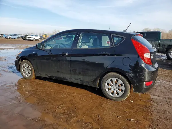 KMHCT5AE2HU349723 2017 HYUNDAI ACCENT - Image 2