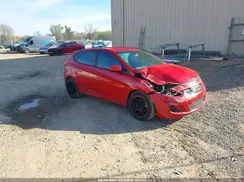KMHCT5AE2HU350323 2017 HYUNDAI ACCENT