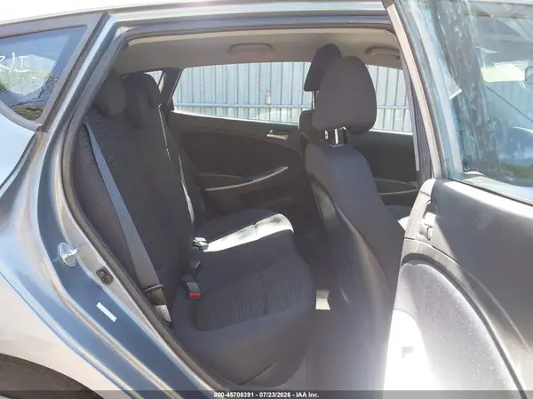 KMHCT5AE2HU355375 2017 HYUNDAI ACCENT - Image 8