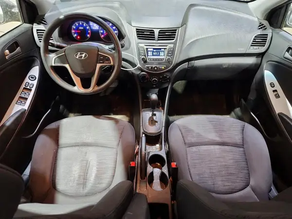 KMHCT5AE2HU363122 2017 HYUNDAI ACCENT - Image 8