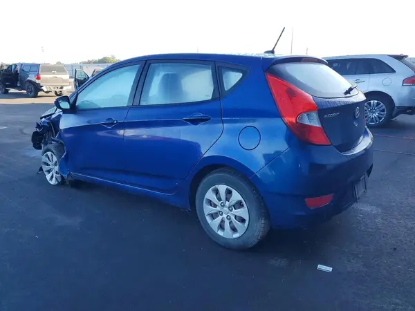 KMHCT5AE3GU237107 2016 HYUNDAI ACCENT - Image 2