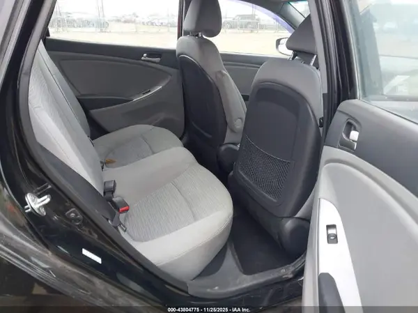 KMHCT5AE3GU239164 2016 HYUNDAI ACCENT - Image 8