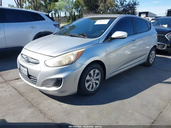 KMHCT5AE3GU242324 2016 HYUNDAI ACCENT - Image 2