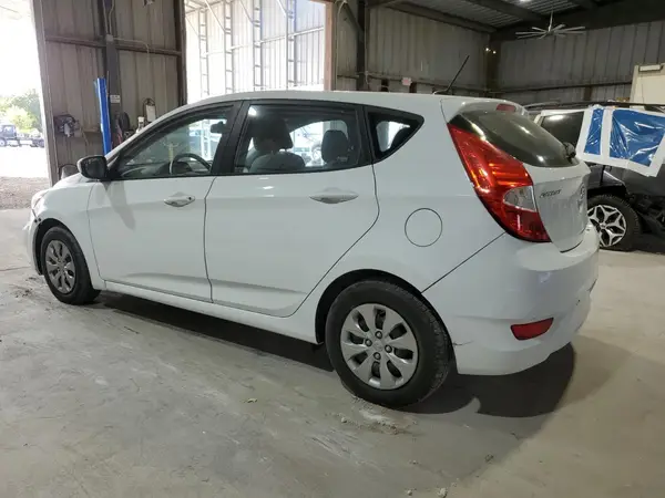 KMHCT5AE3GU246938 2016 HYUNDAI ACCENT - Image 2
