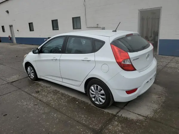 KMHCT5AE3GU248821 2016 HYUNDAI ACCENT - Image 2