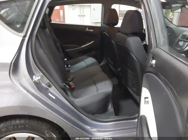 KMHCT5AE3GU252898 2016 HYUNDAI ACCENT - Image 8
