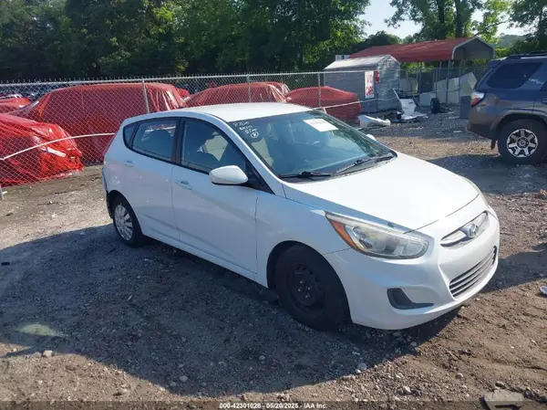 KMHCT5AE3GU258720 2016 HYUNDAI ACCENT - Image 1