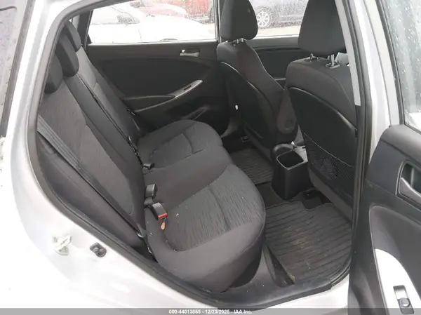 KMHCT5AE3GU258779 2016 HYUNDAI ACCENT - Image 8