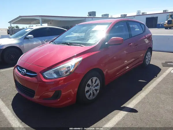 KMHCT5AE3GU283911 2016 HYUNDAI ACCENT - Image 2