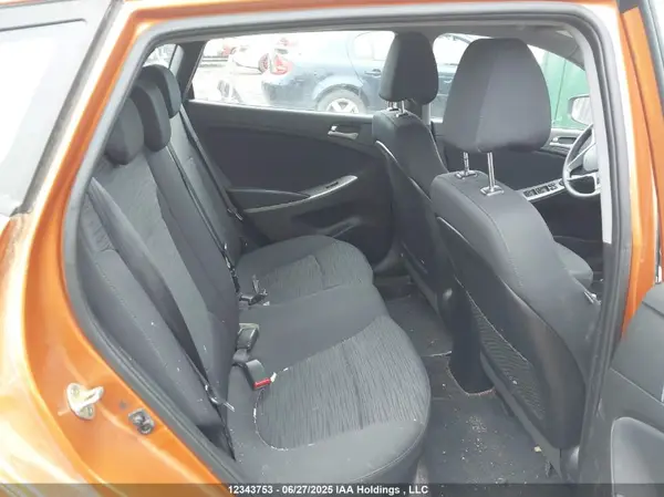 KMHCT5AE3GU286324 2016 HYUNDAI ACCENT - Image 8
