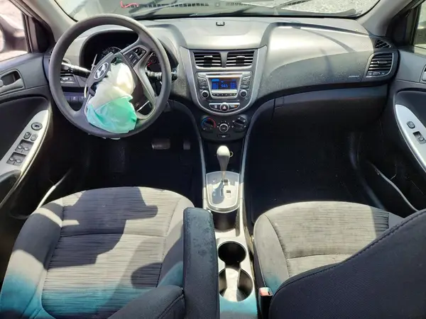 KMHCT5AE3GU287117 2016 HYUNDAI ACCENT - Image 8