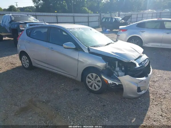 KMHCT5AE3GU290521 2016 HYUNDAI ACCENT - Image 1