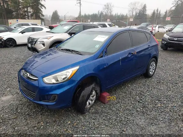 KMHCT5AE3HU300997 2017 HYUNDAI ACCENT - Image 2