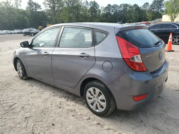 KMHCT5AE3HU306928 2017 HYUNDAI ACCENT - Image 2