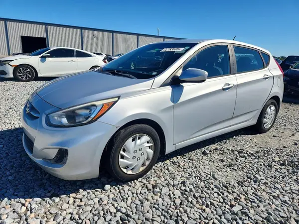 KMHCT5AE3HU307643 2017 HYUNDAI ACCENT - Image 1